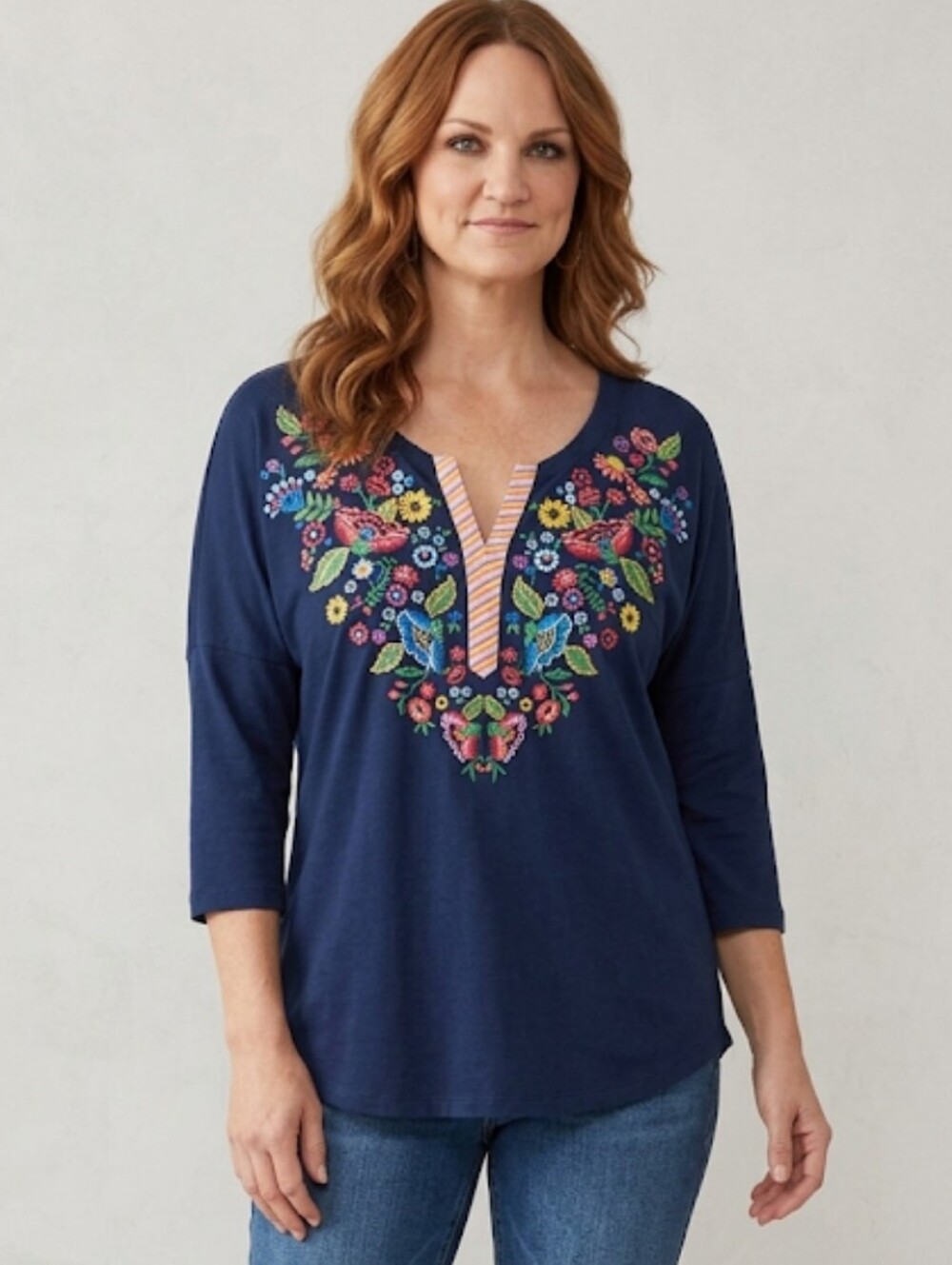 -The Pioneer Woman Navy Floral V Neck Popover Tunic